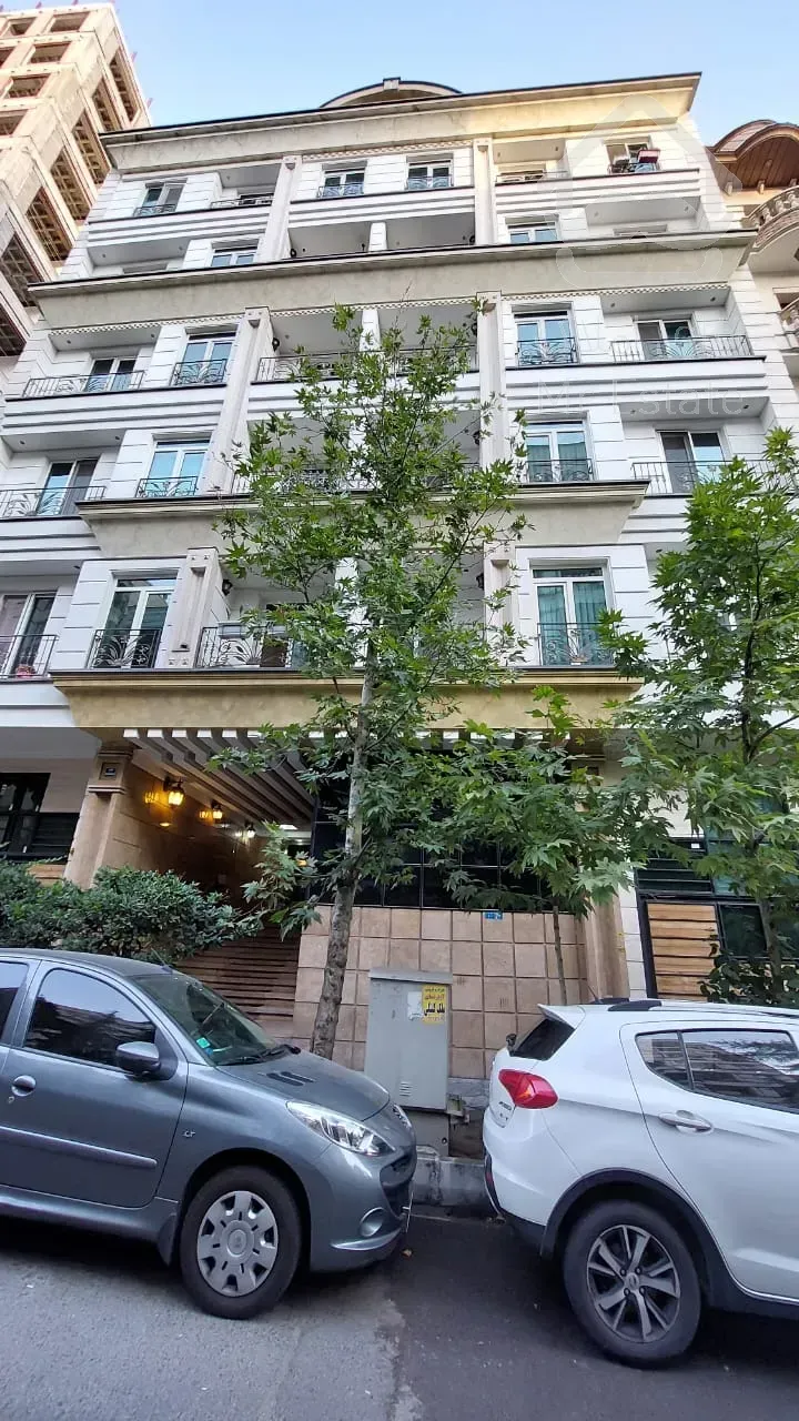 فروش اپارتمان 150 متری زعفرانیه