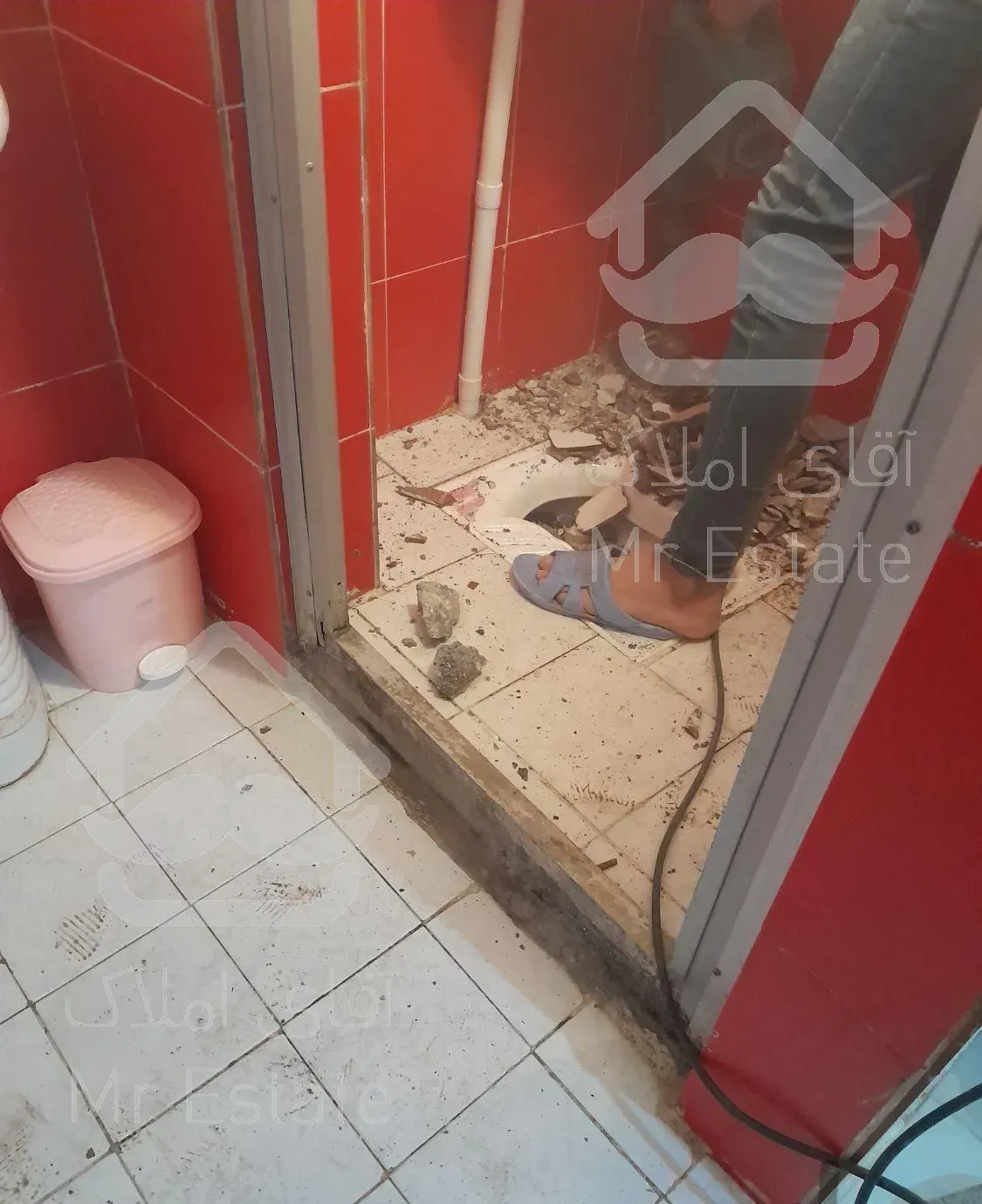 بنا وبنایی کاشی کاری و تعمیرات تعویض سنگ توالت