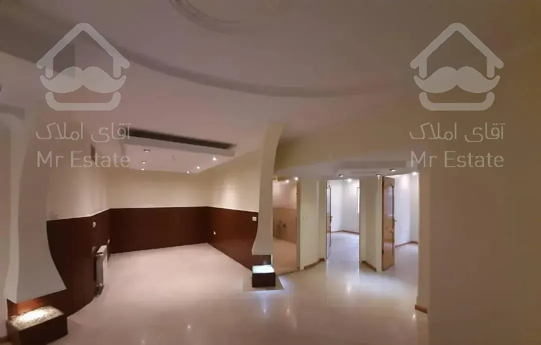 آپارتمان ۱۸۶ متر بهمراه سوئیت ۳۴ متری