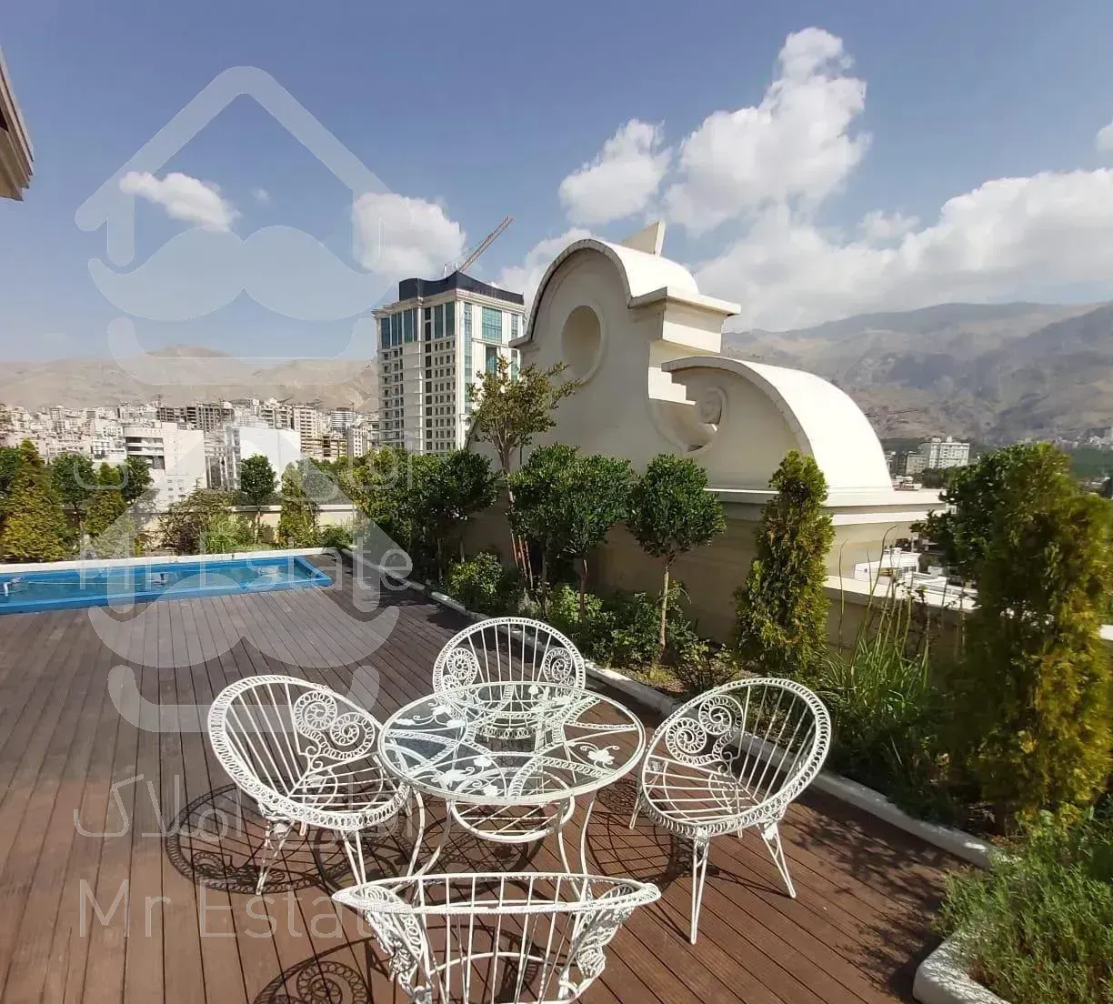 الهیه۱۵۰متر*تاپ‌لوکیشن*تراس‌قابل‌چیدمان*فول‌مشاعات