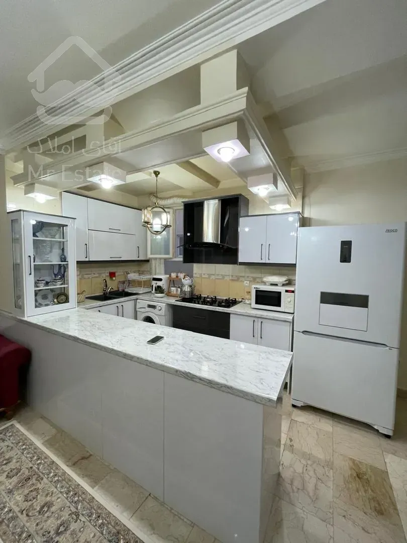 ۶۸متر ۲ خواب فول امکانات سالن پرده خور فردوس