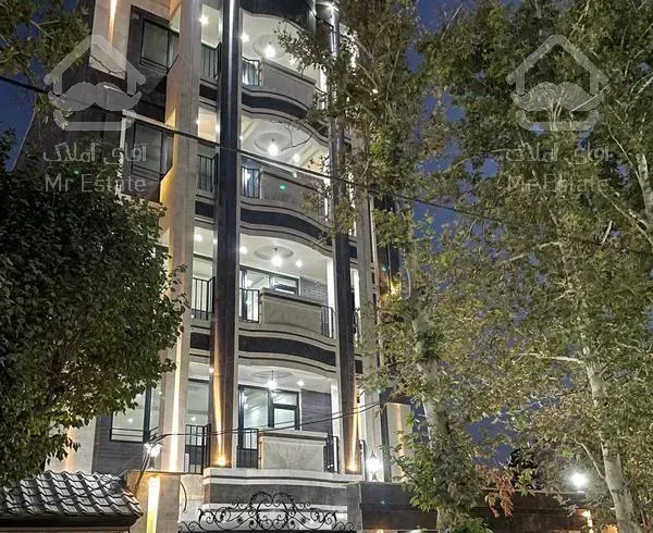 100متر/دو خواب/ کلید نخورده/ژورنالی/گلستان یکم