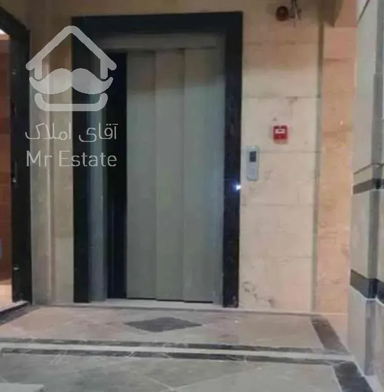 ۳ طبقه ۷ واحدی یکجا و نوساز در سرو آزاد