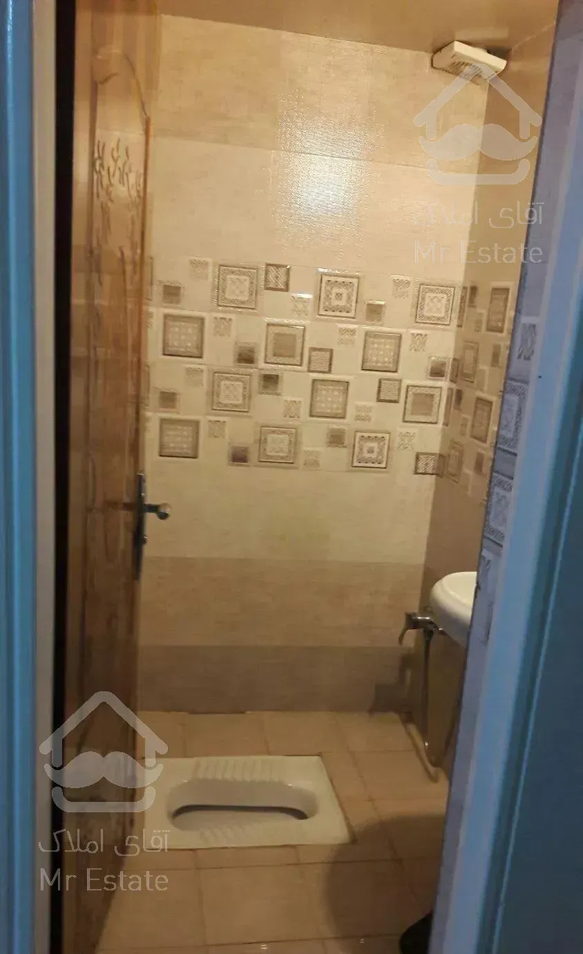 ۸۰متردوخوابه-خوش نقشه و شیک