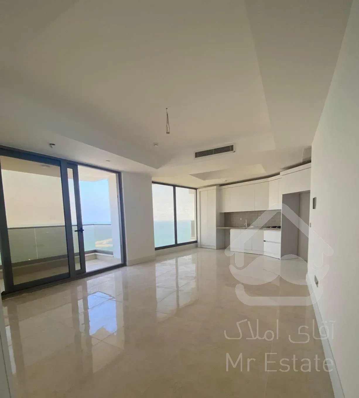 برج شاراکس (73متر - دیددریا)