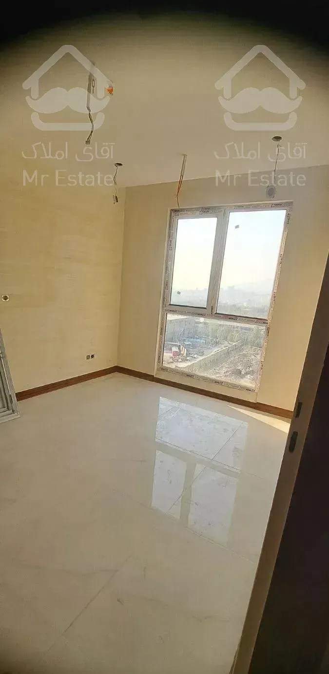 ۱۸۲ متری سه خوابه /برج رونیکاپالاس