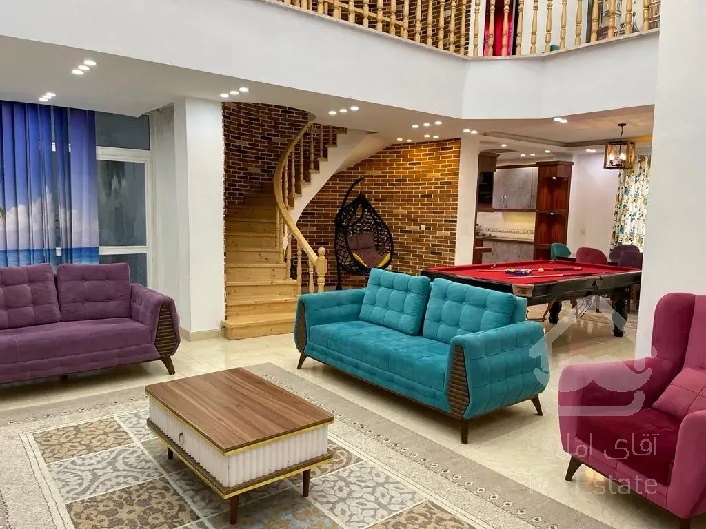 کد(۵۵۷)ویلا باغ ۲۸۰متری استخردار