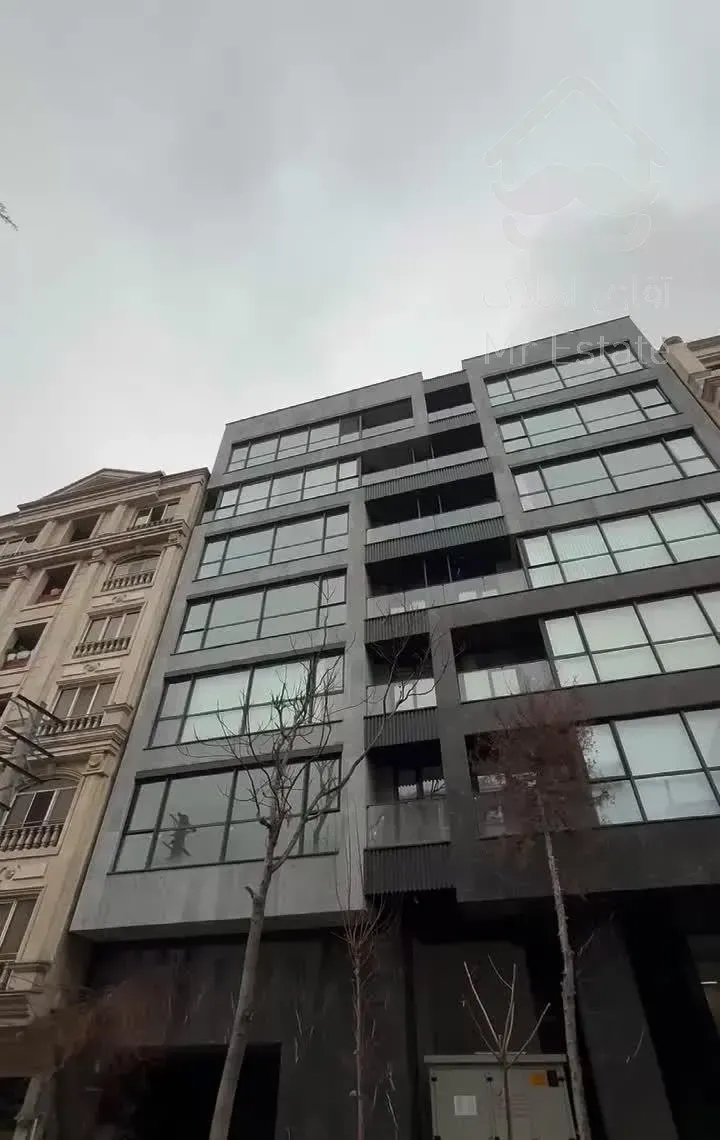 آپارتمان ۱۷۵ متری نوساز صرافهای شمالی