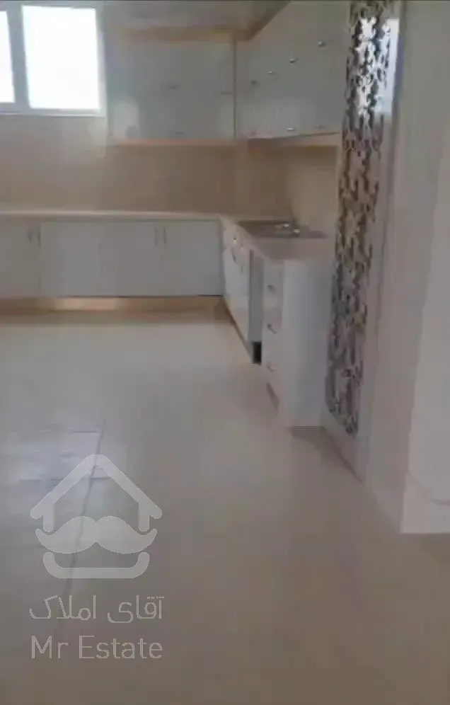 فروش آپارتمان ۱۴۵ متری خیابان بعثت