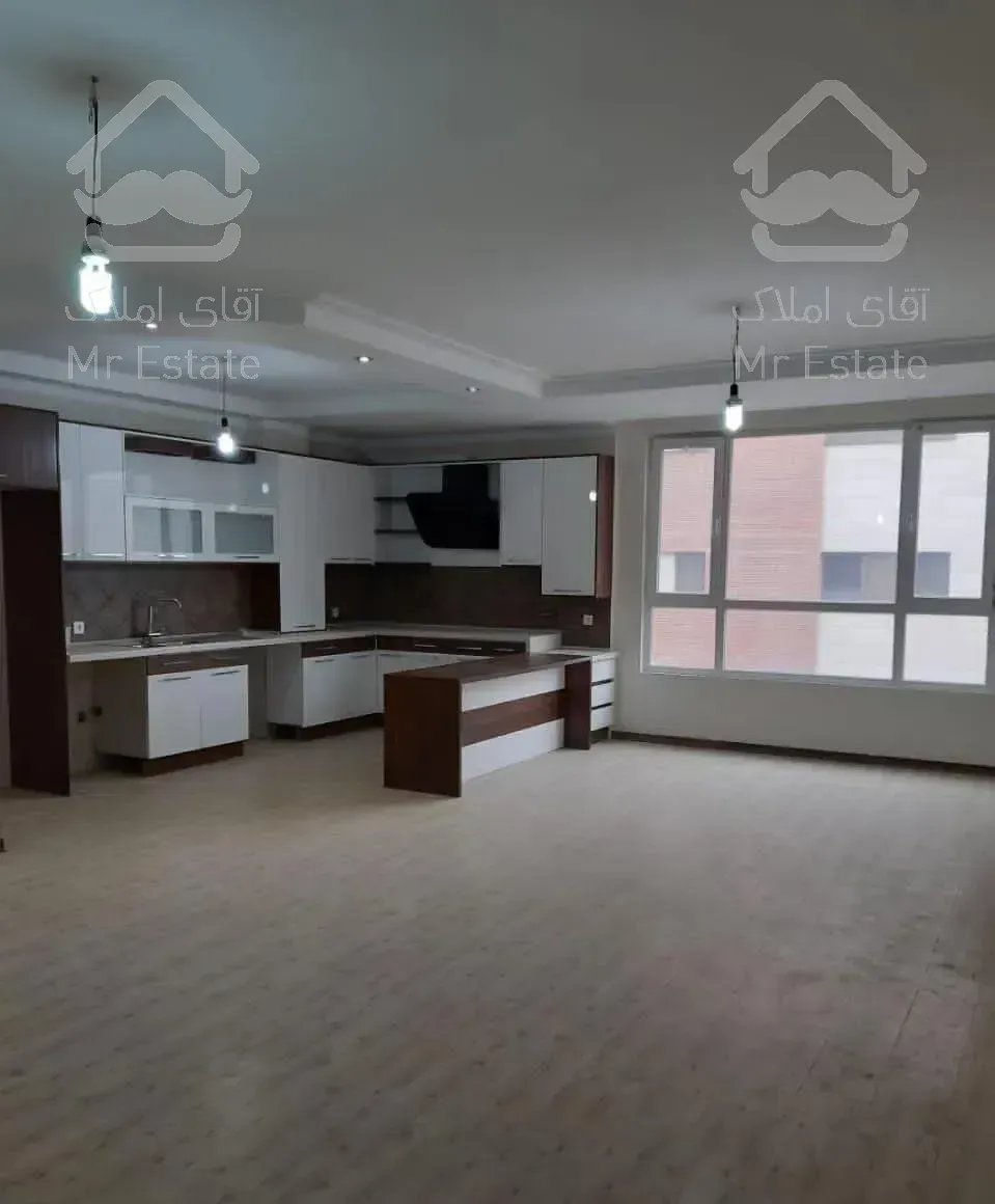 ۱۱۷متر سه خواب مجتمع هما ، ریاحی (کلید نخورده)