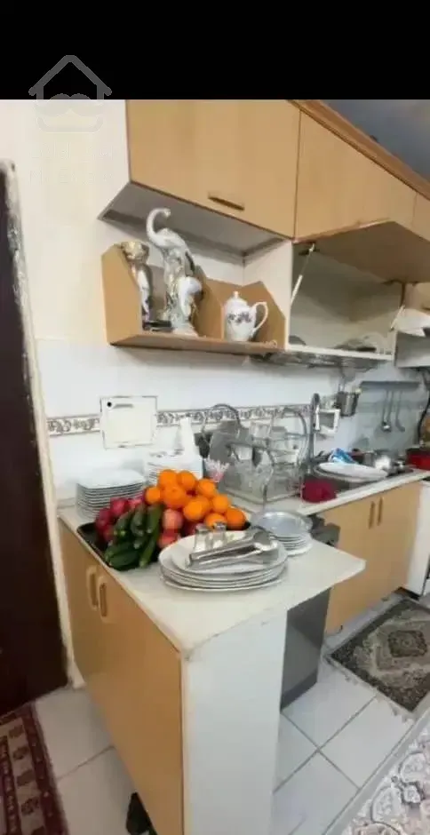 ۶۲متری/طبقه اول/تک واحدی/۲خوابه سندی/۱خوابه اجرایی