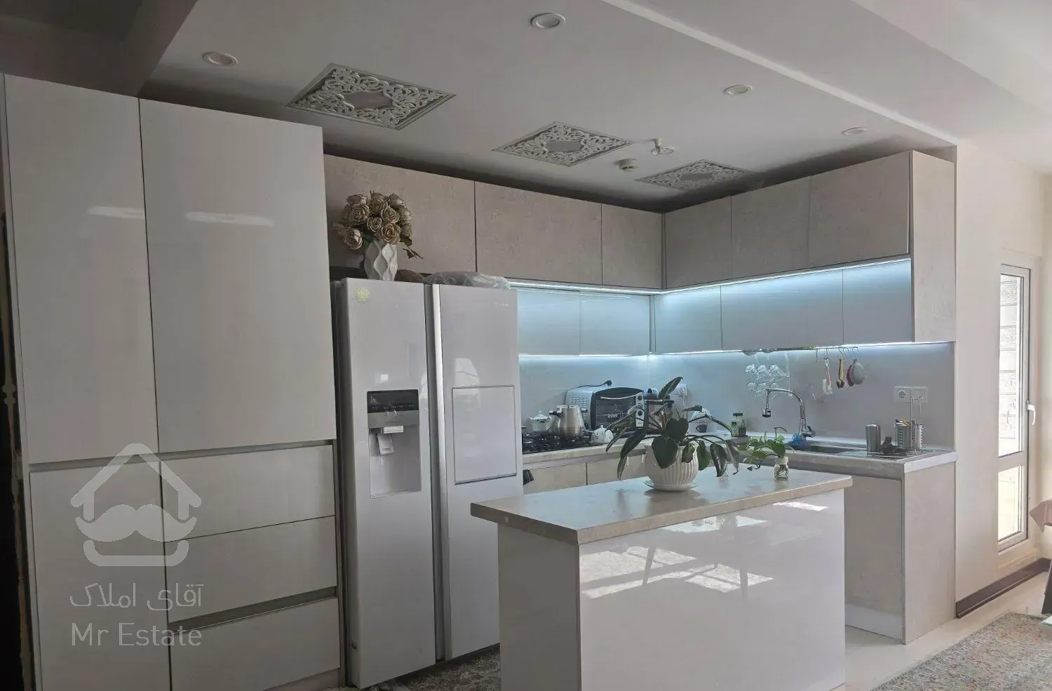 فروش آپارتمان ۸۲ متری ۲ خوابه در خاوران