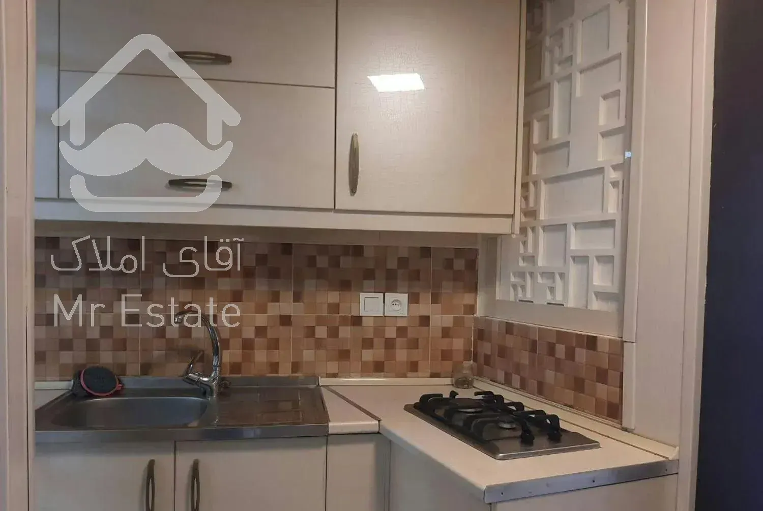 ۶۷متر اختیاریه/مجرد/دانشجو/مشاغل کم تردد