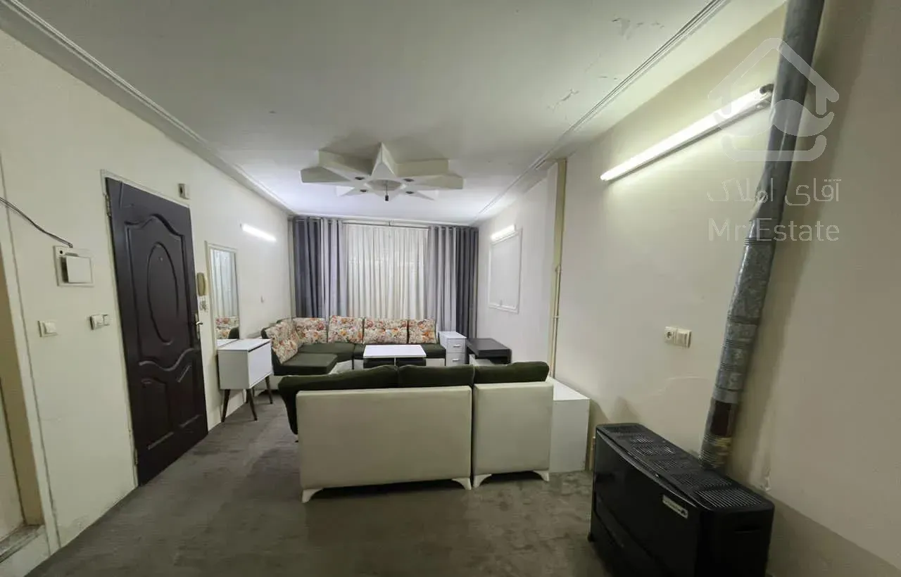 اجاره آپارتمان ۶۰ متری ۱ خوابه طبقه ۳ در شمشیری