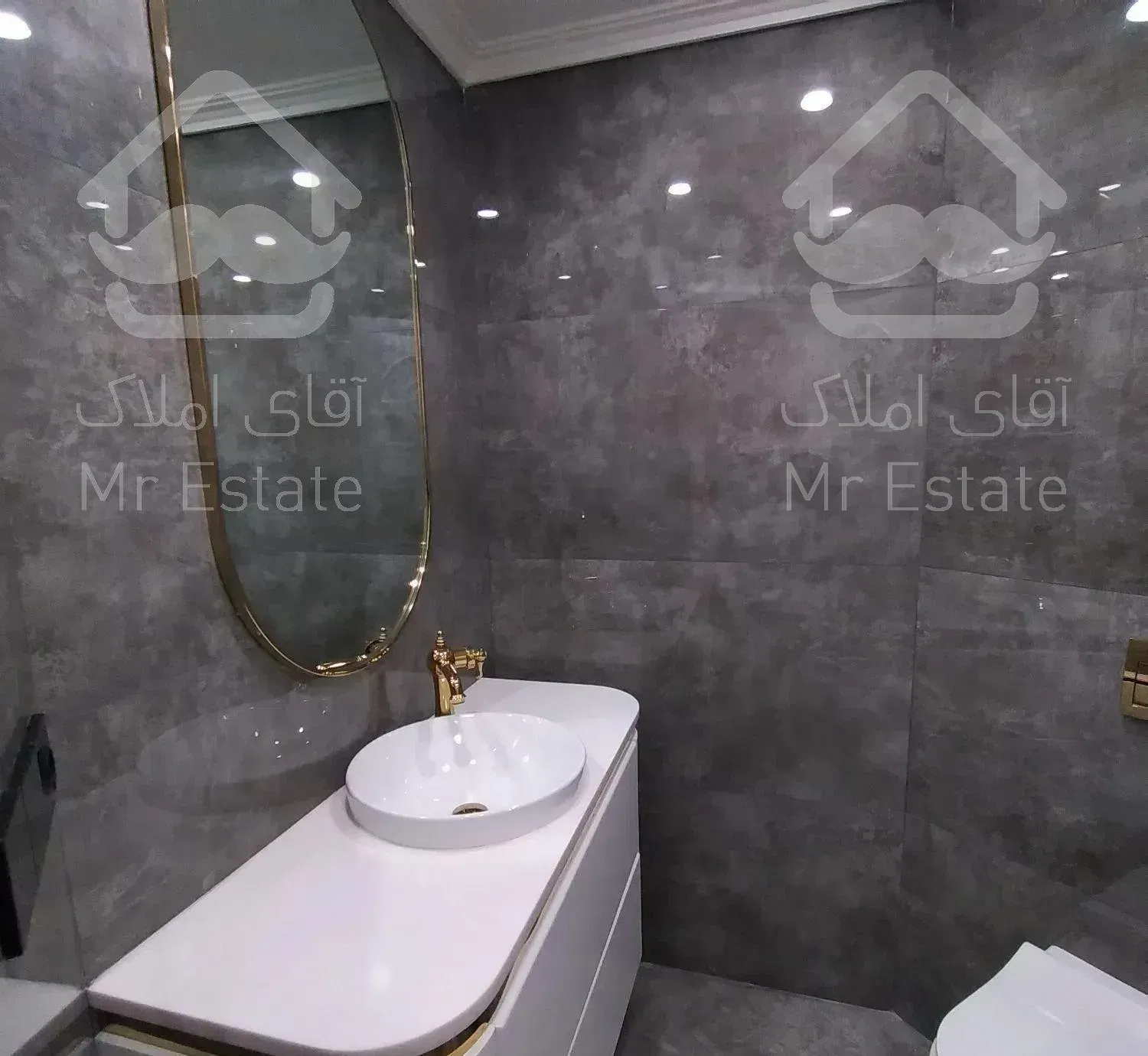 باغ فردوس ۱۵۵متر آپارتمان کلید نخورده خوش نقشه