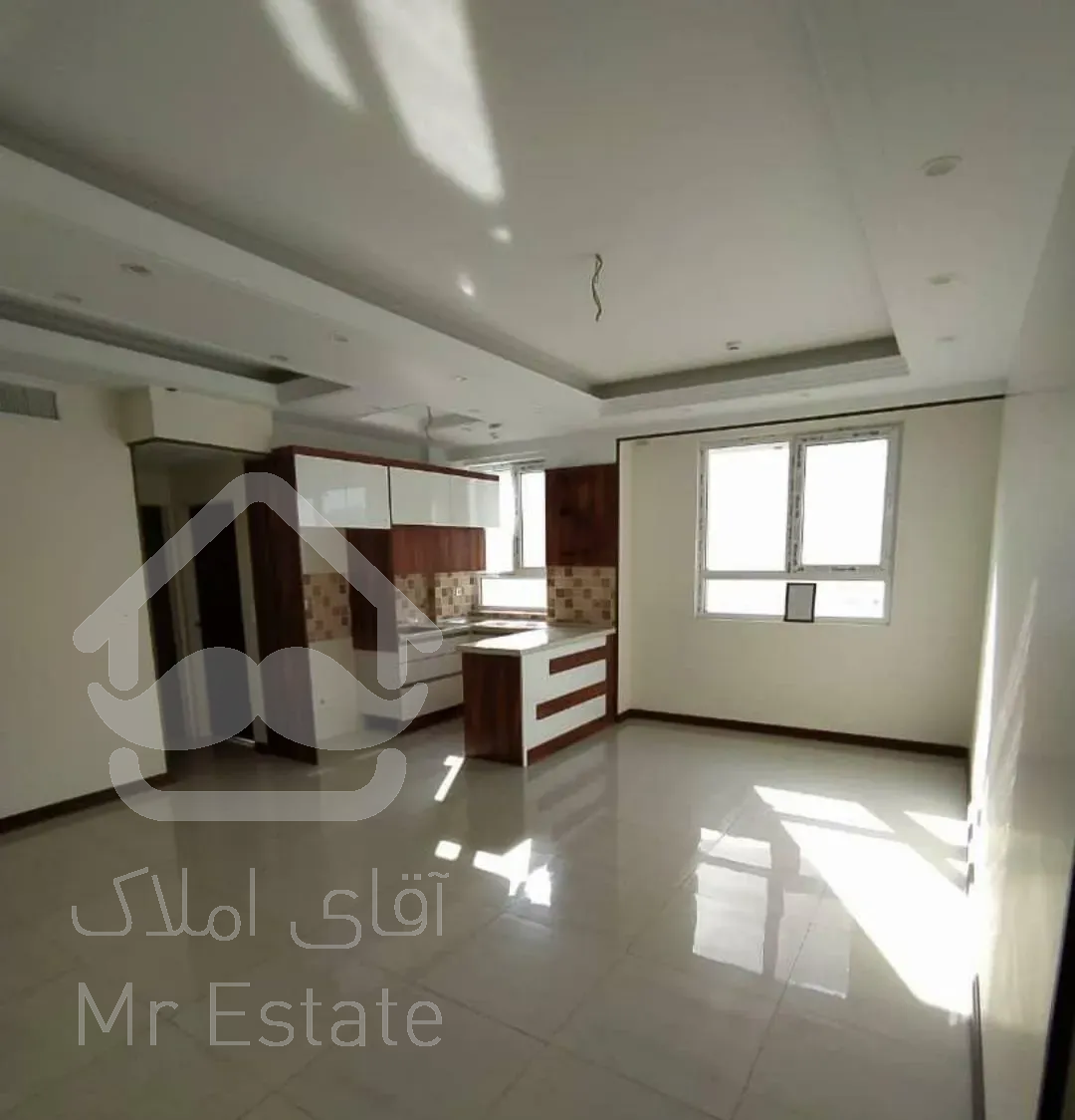 58متر/سالن پرده خور/لوکیشن اعیان نشین