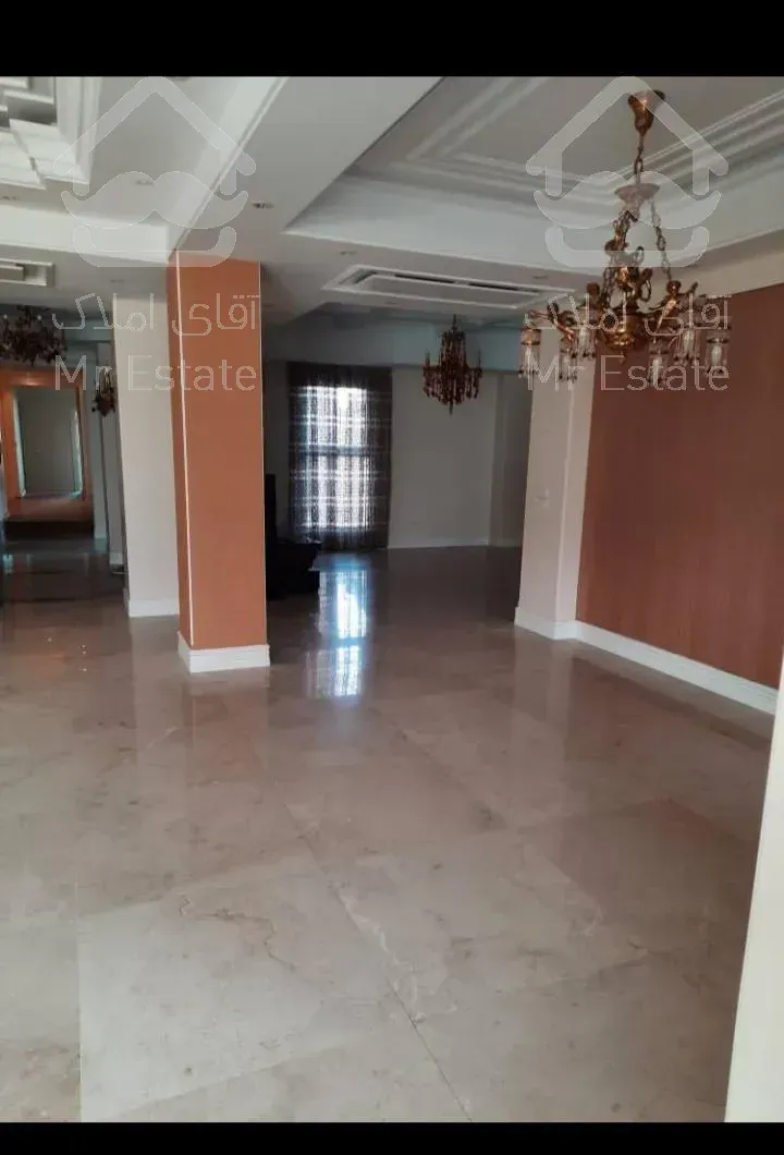 رهن اپارتمان ۲۷۰متری در برج باغ برند فرمانیه