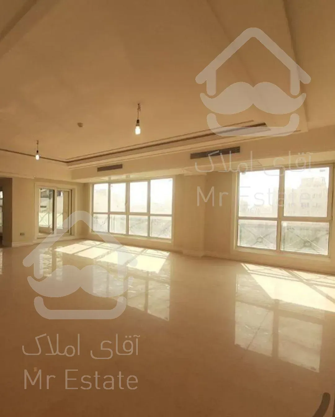 ۵۵۰متر موقعیت‌اداری ۸پارکینگ کلیدنخورده.