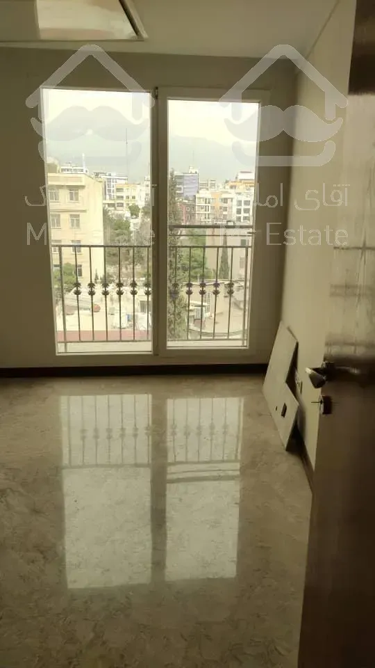 رهن و اجاره 100 متری دیباجی