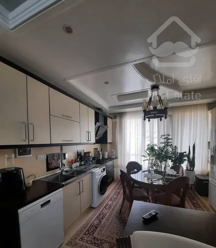 فروش آپارتمان ۹۰ متری ۲ خوابه در قنات‌کوثر