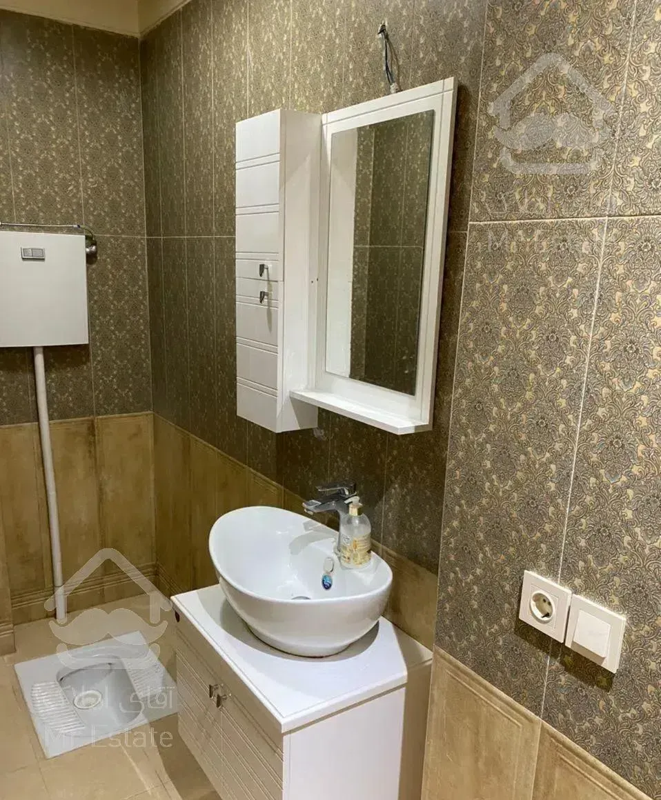 پاسداران 100 متر . قابل تبدیل