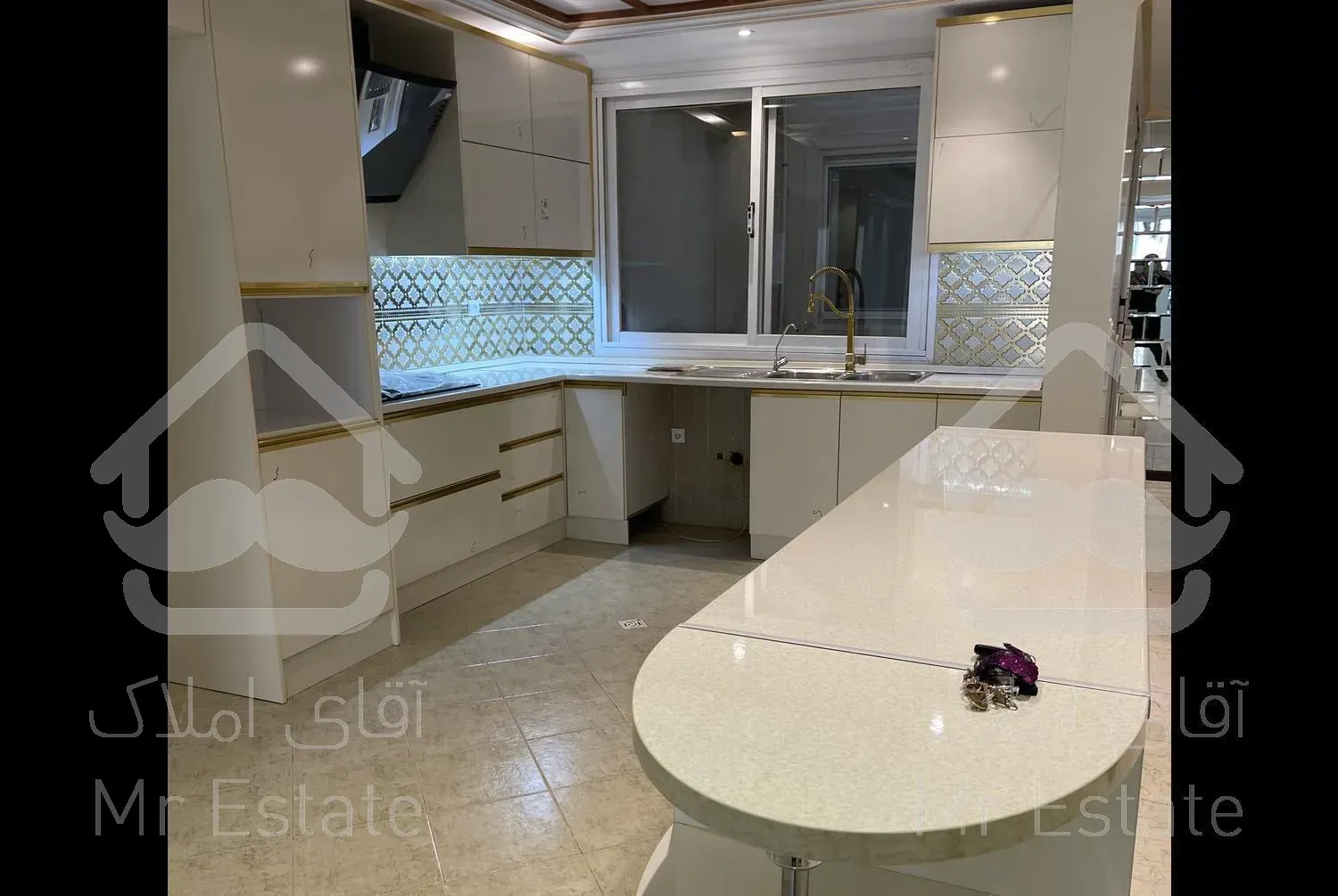 آپارتمان خوش نقشه در لوکیشن مشجر