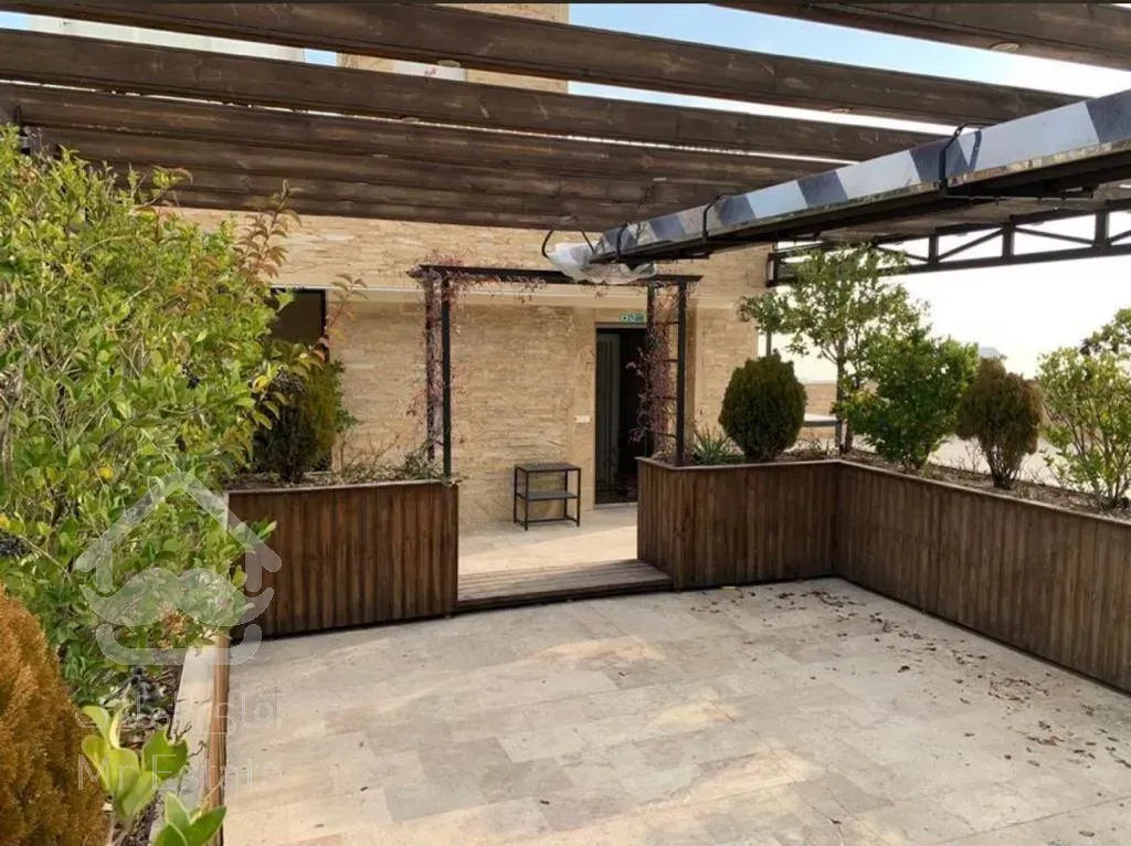 فروش اپارتمان 196 متری زعفرانیه