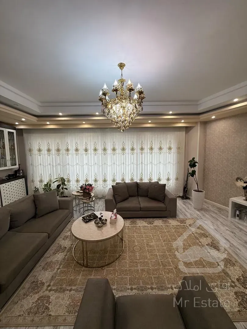 فروش واحد ۲۲۰متری در بلوارگیلان