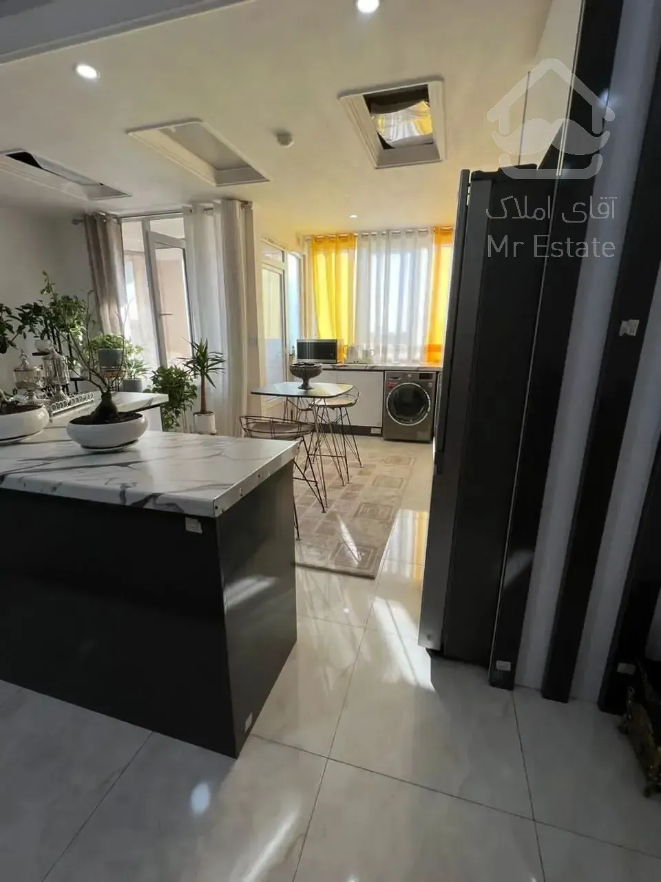 اجاره آپارتمان ۱۰۲ متر/۲ خواب/فول امکانات