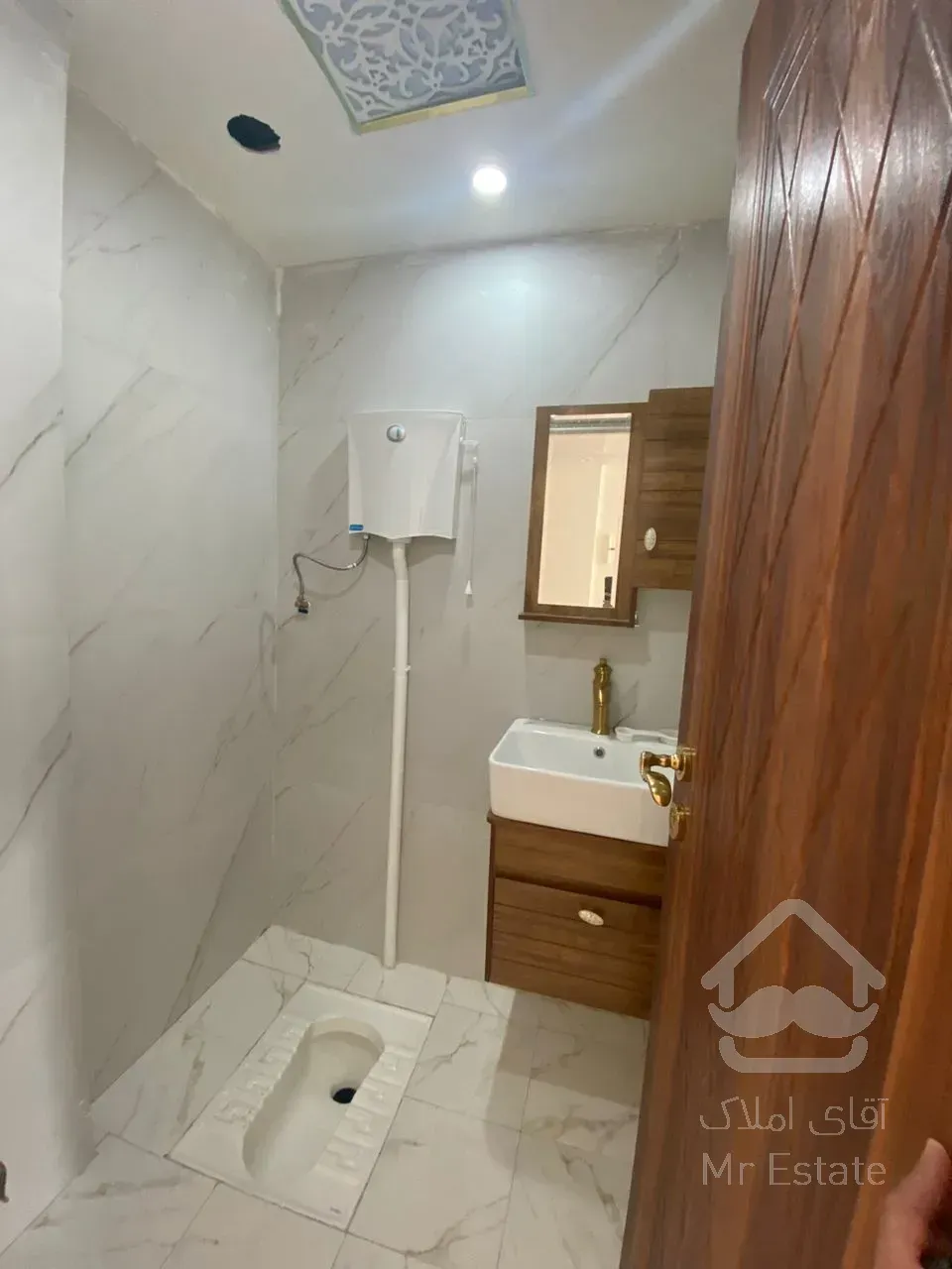 ۸۲متر۲خثاب فول روبه کوچه