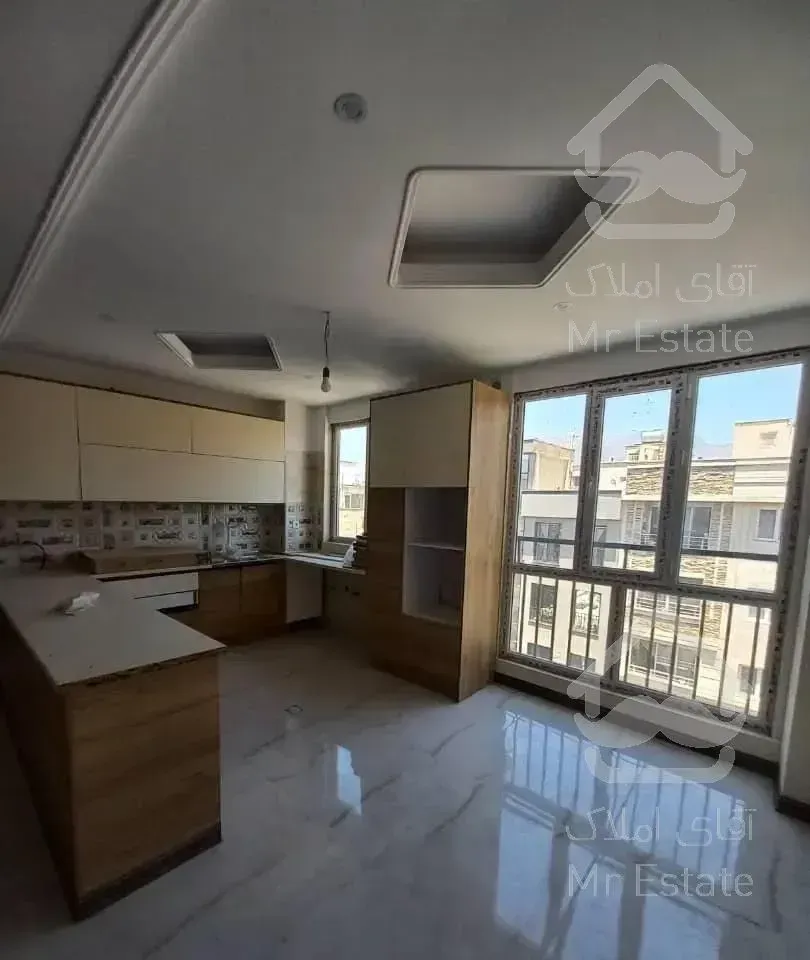 آپارتمان ۸۲ متری ( خواجه عبدالله )