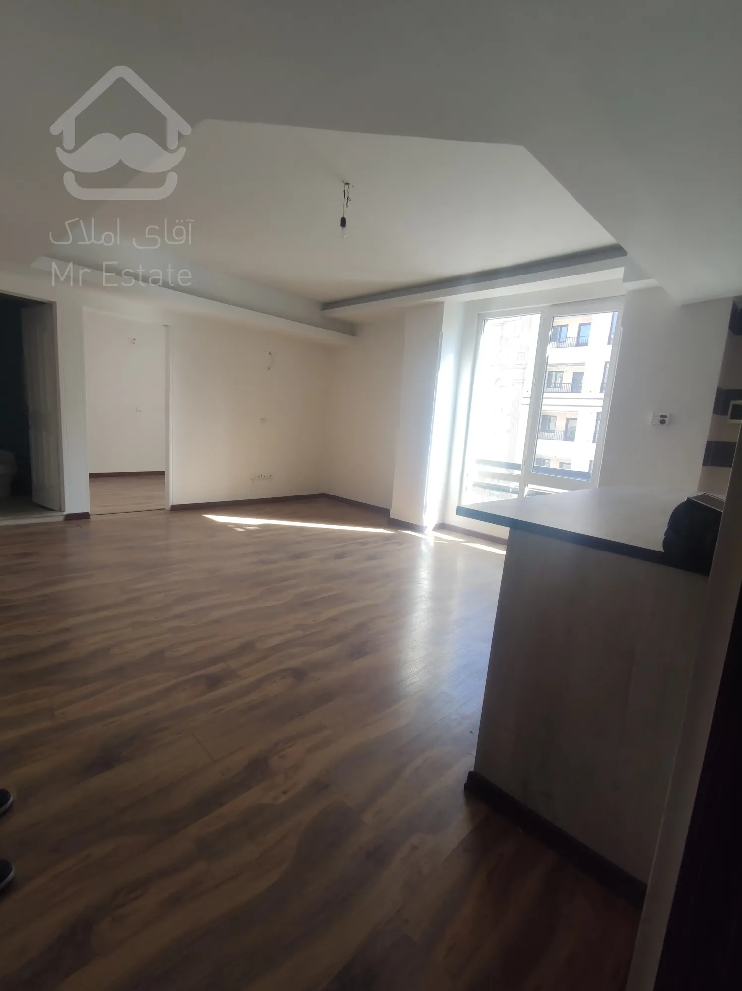 ۶۴متر۱خواب فول نور مستقیم