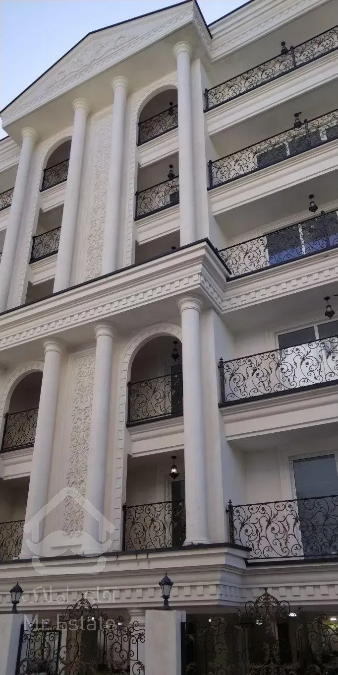 فروش آپارتمان نوساز/ ۱40 متری/ بلوار طالقانی