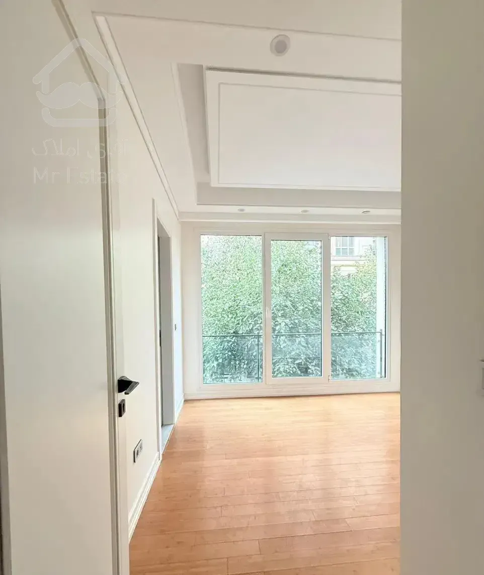 ۲۶۰ متر مدرن  کامرانیه نوساز. ۲۰ درصد زیر قیمت