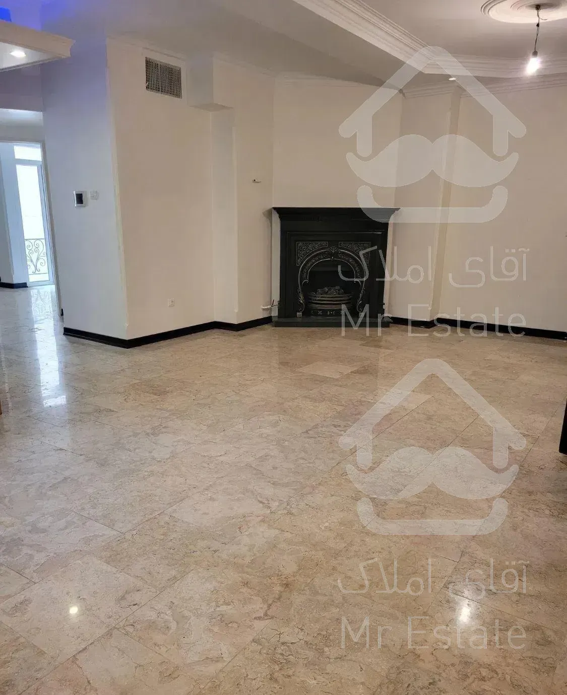 آپارتمان ۸۳متری خوش نقشه در اوین