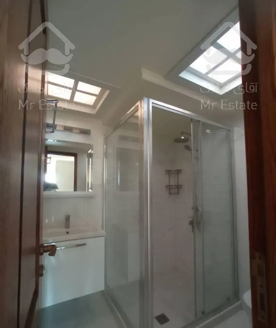 اجاره و رهن آپارتمان زعفرانیه 200  متر اکازيون