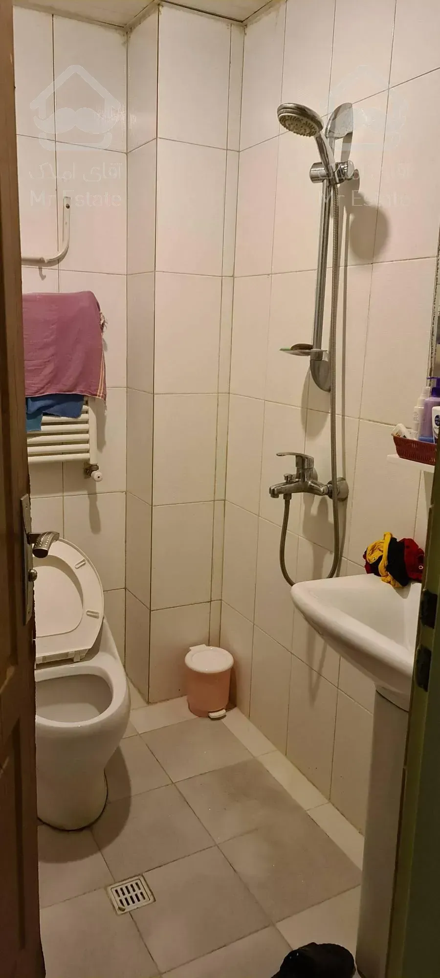 ۸۰ متری شاهین شمالی فول استخر سونا جکوزی سالن ورزش سالن تشریفات لابی لابی من فضای سبز و