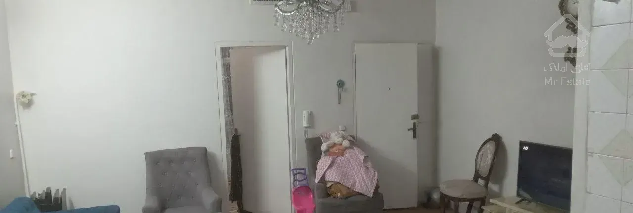 آپارتمان ۵۰ متری فدائیان اسلام نرسیده به پل بعثت