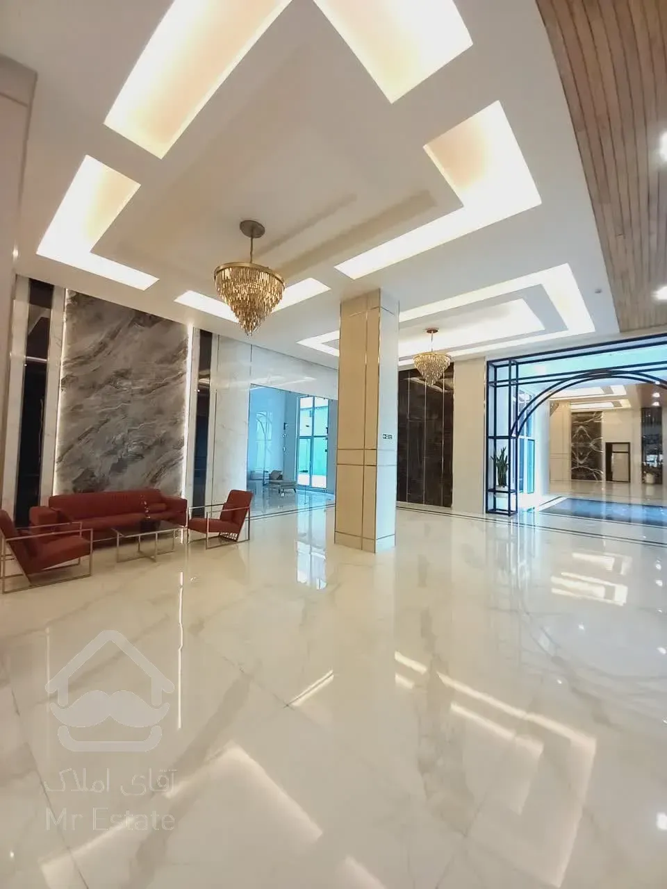 ۸۰ متر برجی مجلل تاپ لوکیشن سالن پرده خور