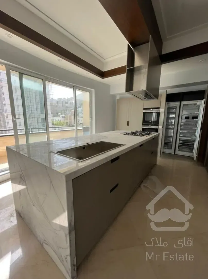 فروش اپارتمان 240 متری وبنجک