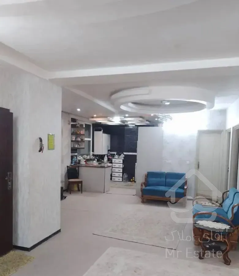 100 متر آپارتمان فروشی ،پارکینک و آسانسور