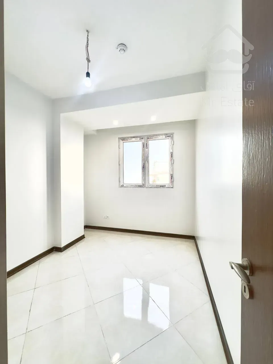 ۸۰متر۲خواب نور مستقیم تاپ لوکیشن