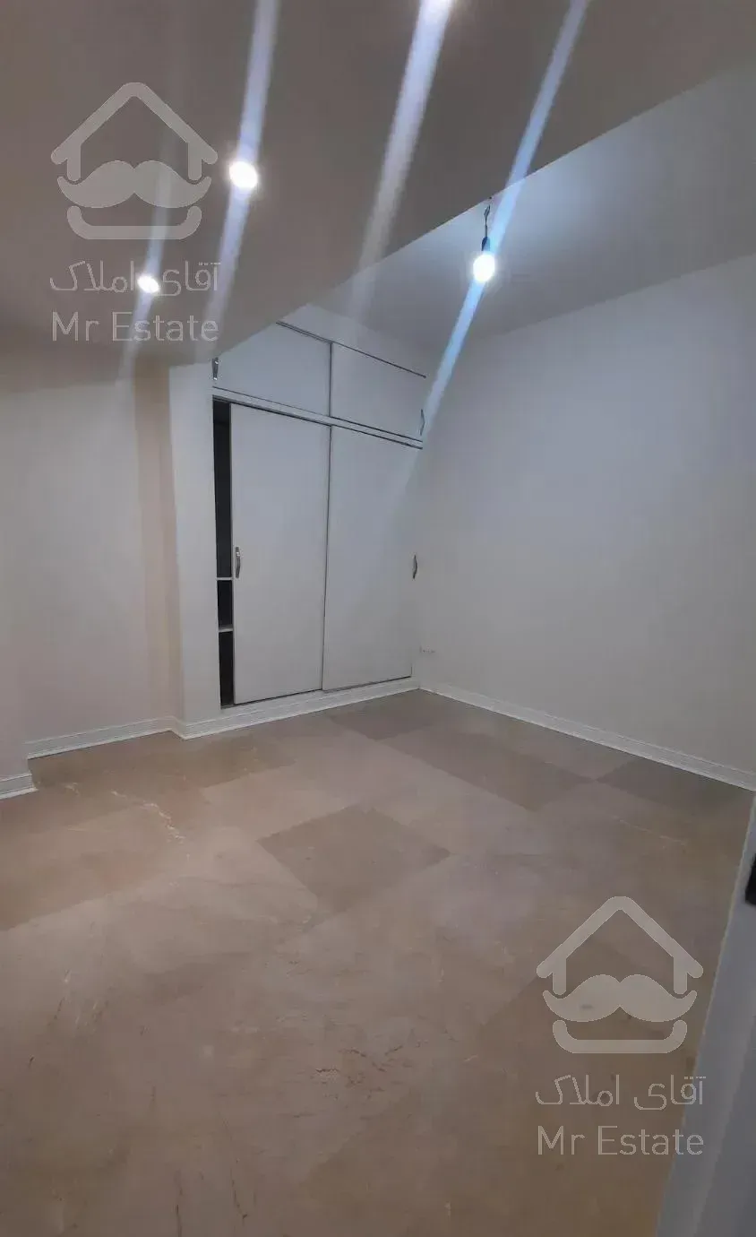 آپارتمان ۱۱۰ متری دو خواب زرگنده