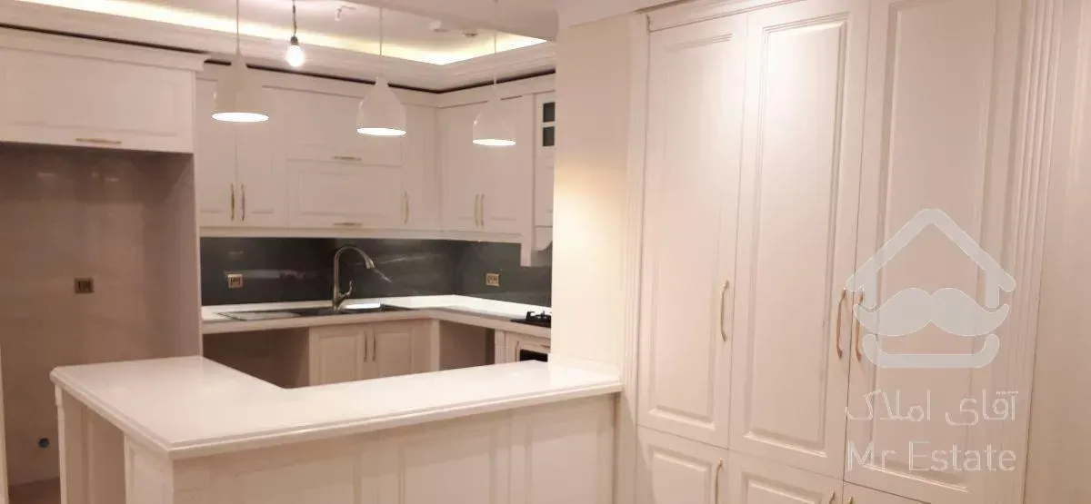 آپارتمان ۱۱۳ متری یوسف آباد (کلیدنخورده)