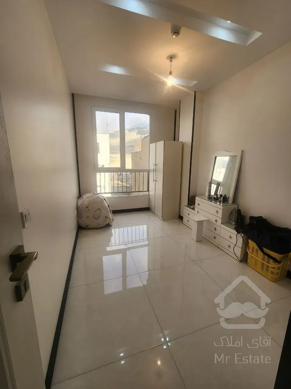 ۲خواب فول نور مستقیم تاپ لوکیشن ۸۰ متر سوپر لاکرچی