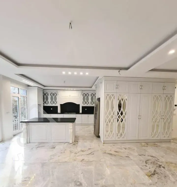 آپارتمان170 متر برندساز تاپ لوکیشن 3پارکینگ