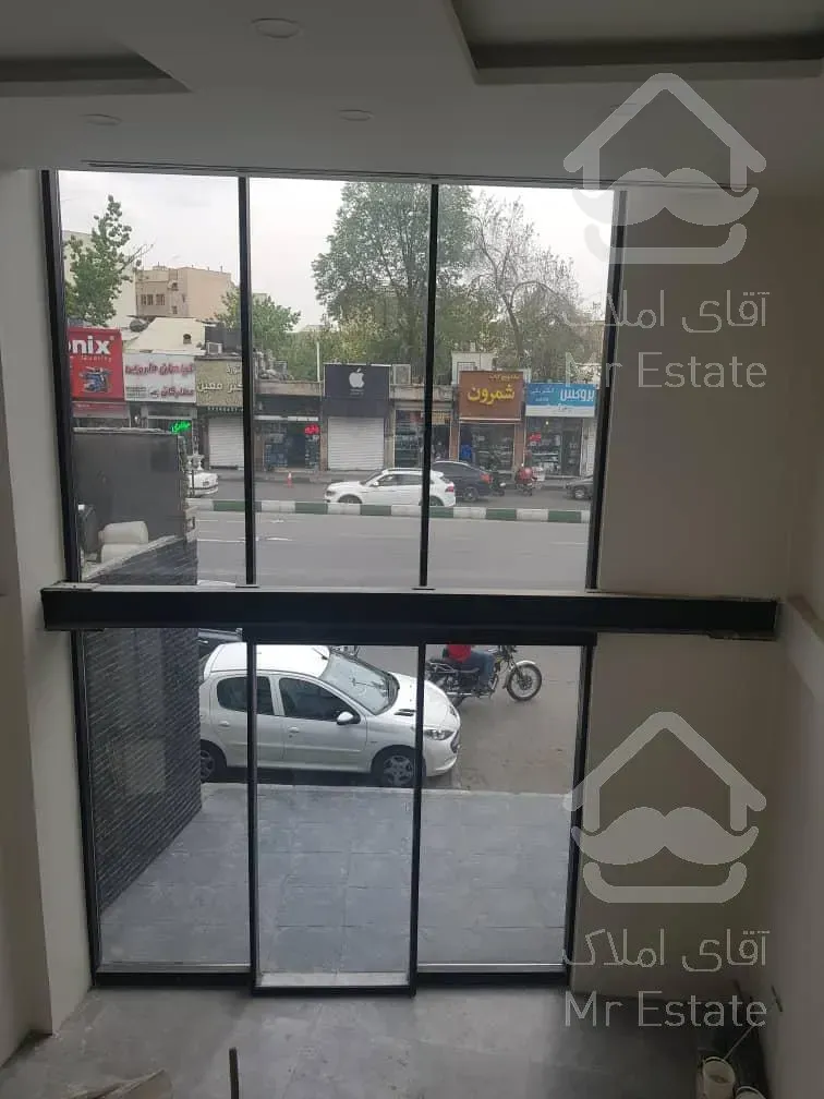 فروش مغازه اندرزگو 165  متر شیک