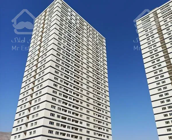 ۱۴۰ متر ۳ خواب کلید نخورده