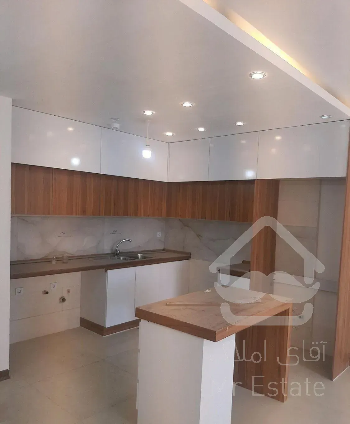 آپارتمان در شهرک رسالت معاوضه باخانه اصفهان8902