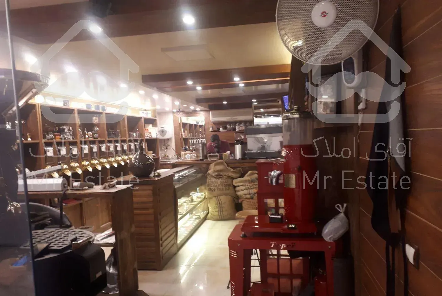 فروش مغازه در پارک قیطریه